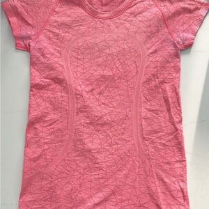 Lululemon swiftly tech shirt